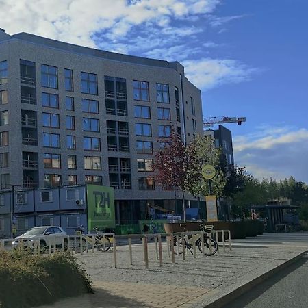 New Studio Cherry Near Helsinki Airport In Kivistoe Vantaa Exterior photo